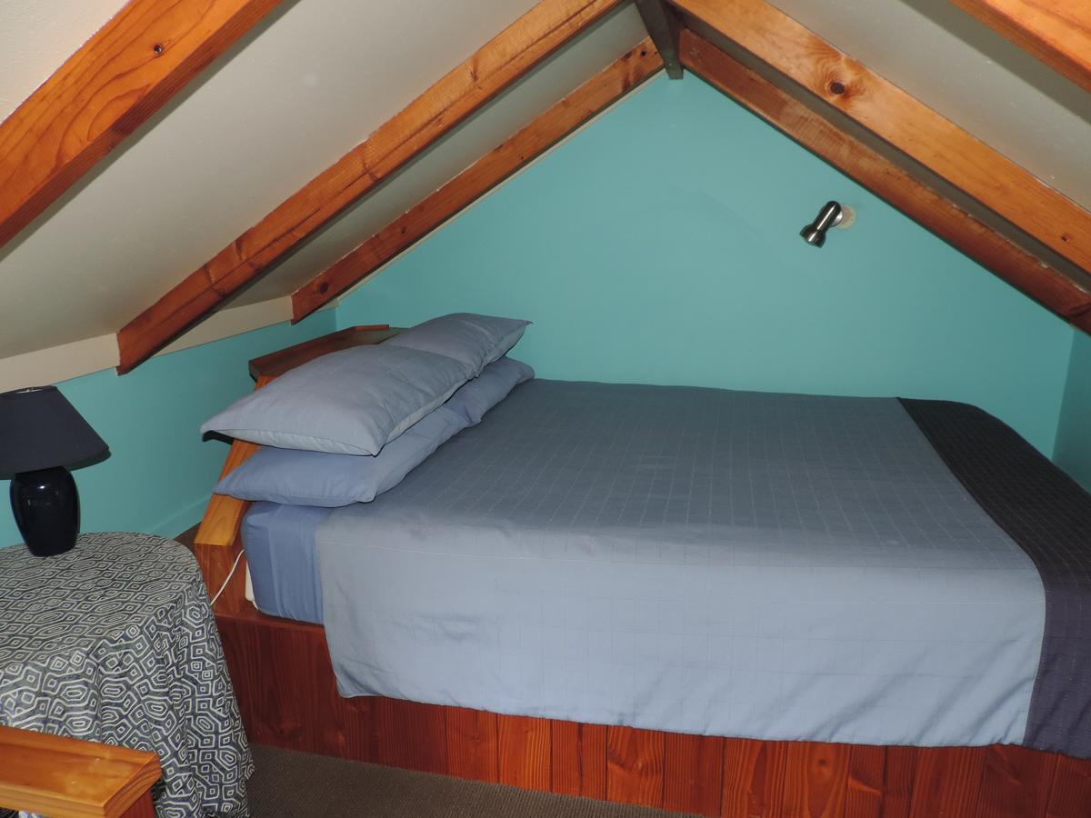 Waiheke Island Tawa Lodge - Adults Only Oneroa Exterior photo