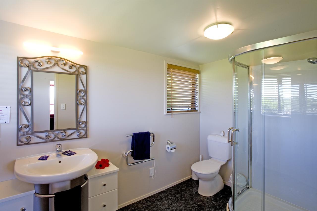 Waiheke Island Tawa Lodge - Adults Only Oneroa Exterior photo